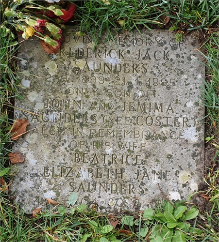 Photo of the grave of FREDERICK JACK SAUNDERS