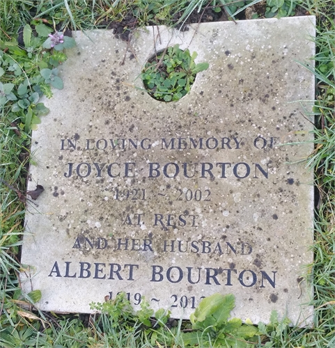 Photo of the grave of (BERT) ALBERT EDWARD BOURTON