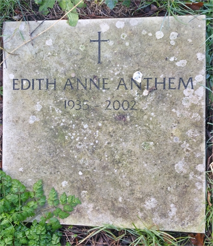 Photo of the grave of EDITH ANNE ANTHEM (née THOMPSON)