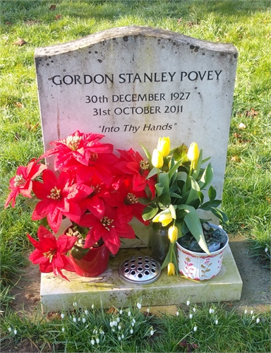 Photo of the grave of GORDON STANLEY POVEY