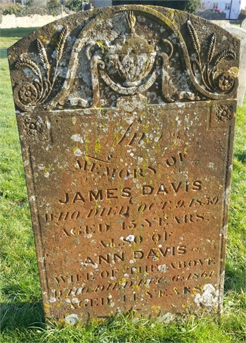 Photo of the grave of JAMES DAVIS