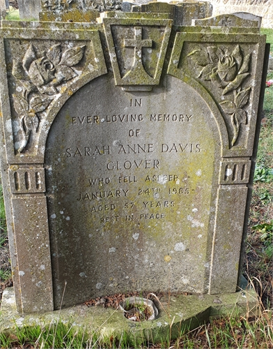 Photo of the grave of SARAH ANN DAVIS GLOVER (née WALLER)