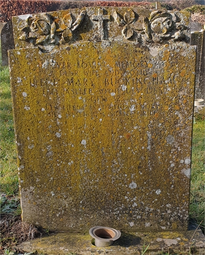 Photo of the grave of IRENE MARY BUCKINGHAM (née CRAPPER)