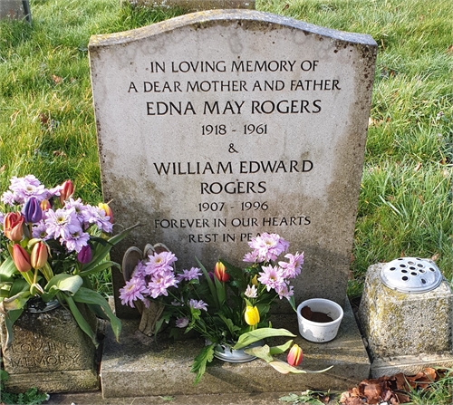 Photo of the grave of WILLIAM EDWARD ROGERS