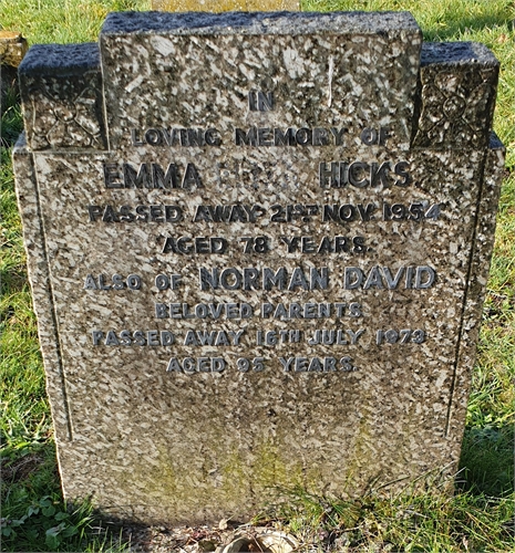 Photo of the grave of NORMAN DAVID HICKS