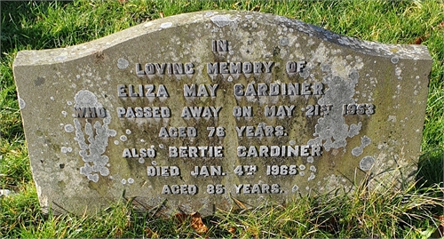 Photo of the grave of BERTIE GARDINER