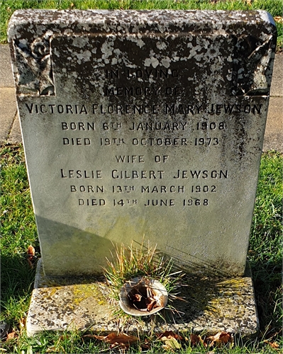 Photo of the grave of VICTORIA FLORENCE MARY JENSON (née KIENE)