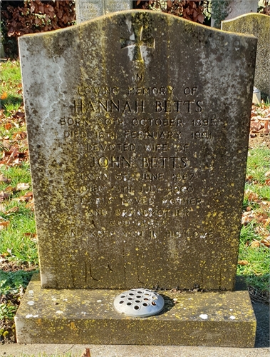 Photo of the grave of JOSEPH JOHN BETTS