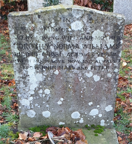 Photo of the grave of DOROTHY NORMA WILLIAMS