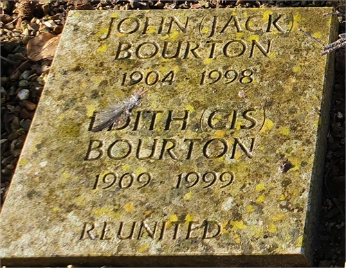 Photo of the grave of (JACK) JOHN BOURTON