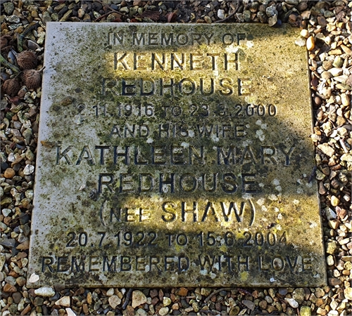 Photo of the grave of KATHLEEN MARY REDHOUSE (née SHAW)