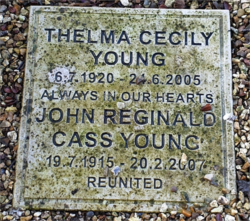 Photo of the grave of JOHN REGINALD CASS YOUNG