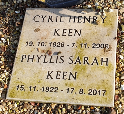 Photo of the grave of PHYLLIS SARAH KEEN