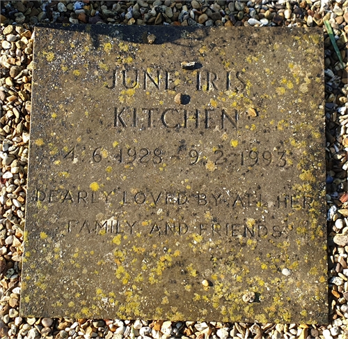 Photo of the grave of JUNE IRIS KITCHEN (née MEAGER)